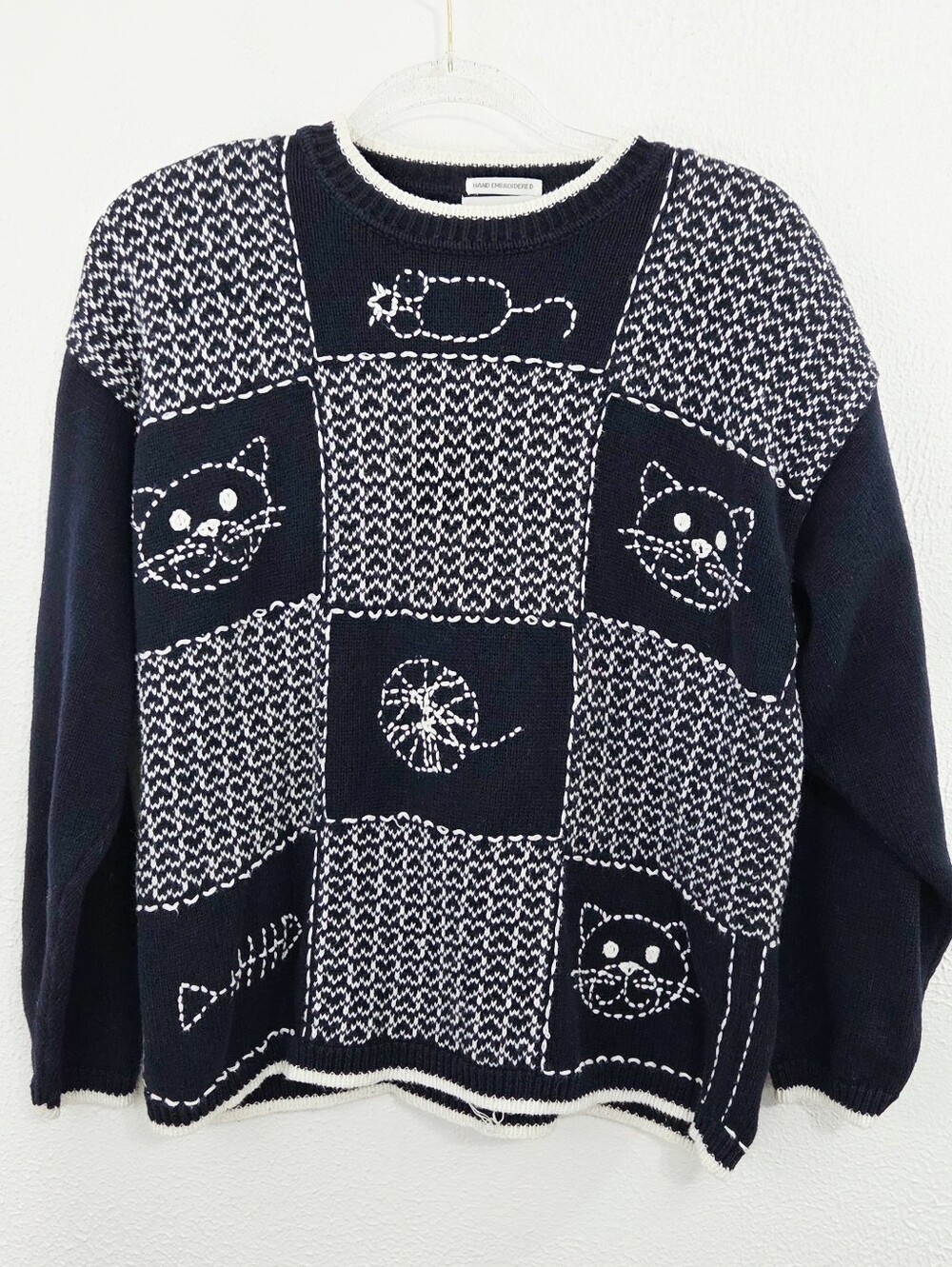 Vintage cat lady sweater embroidered doodle patchwork navy blue hearts XL